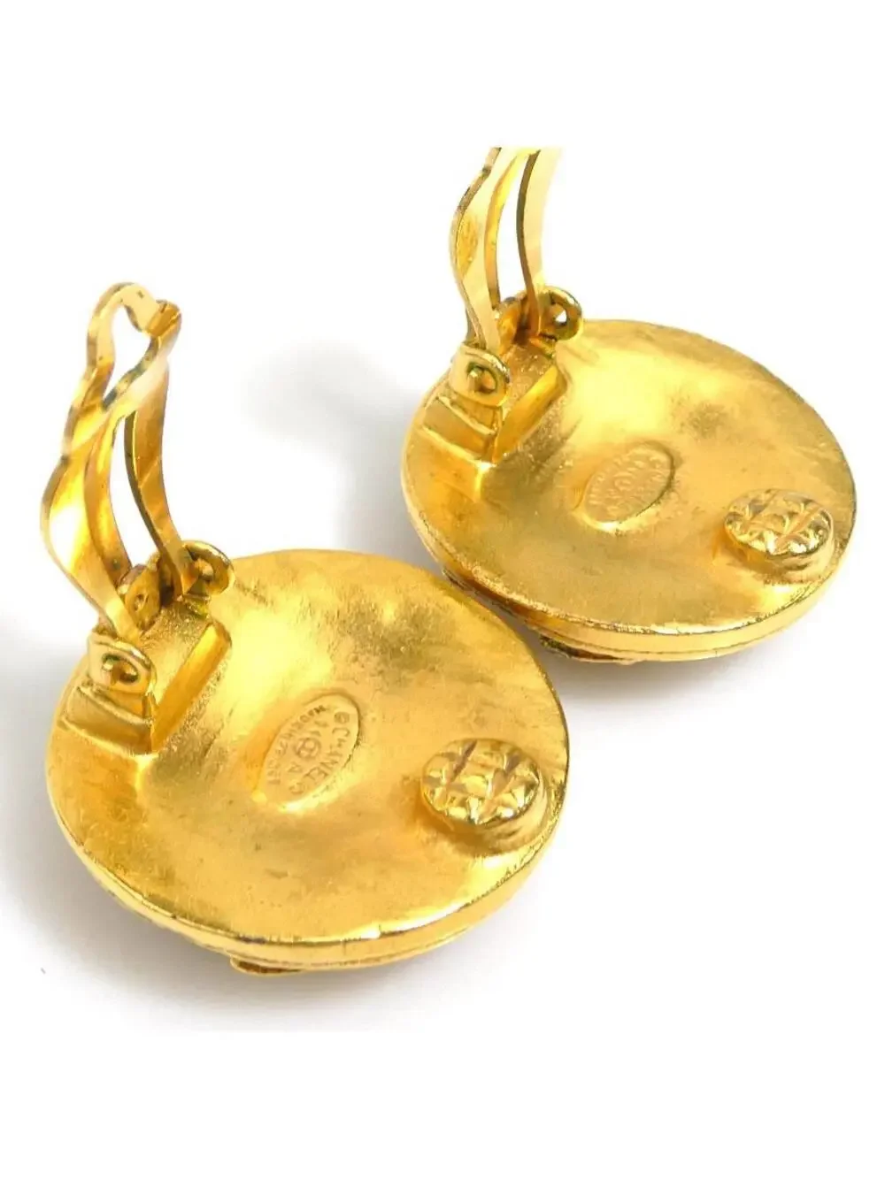 Auth Chanel Vintage Cc Logo Clip On #302749C41B